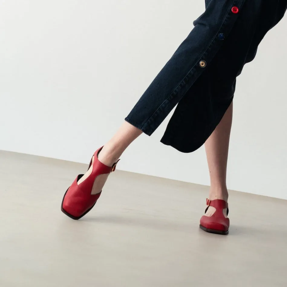 Carlota Red Flats