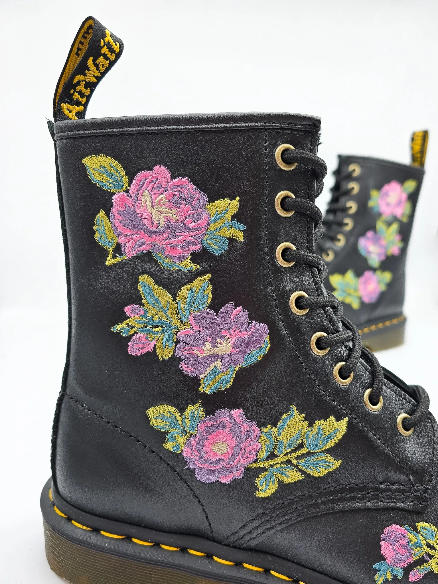 DR. MARTENS 1460 VONDA II EMBROIDERED FLORAL BOOTS