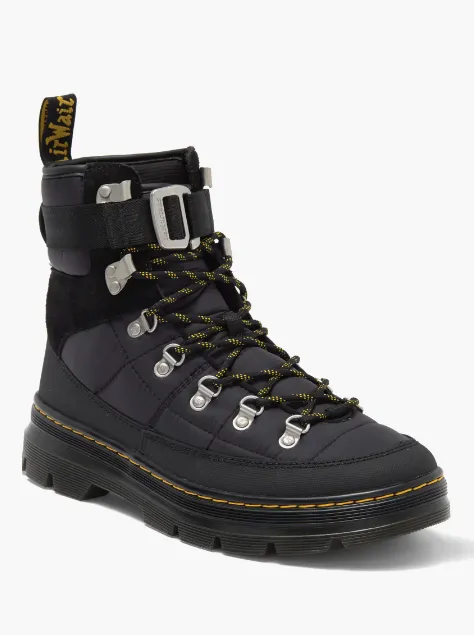 DR. MARTENS COMBS TECH QUILTED BLACK