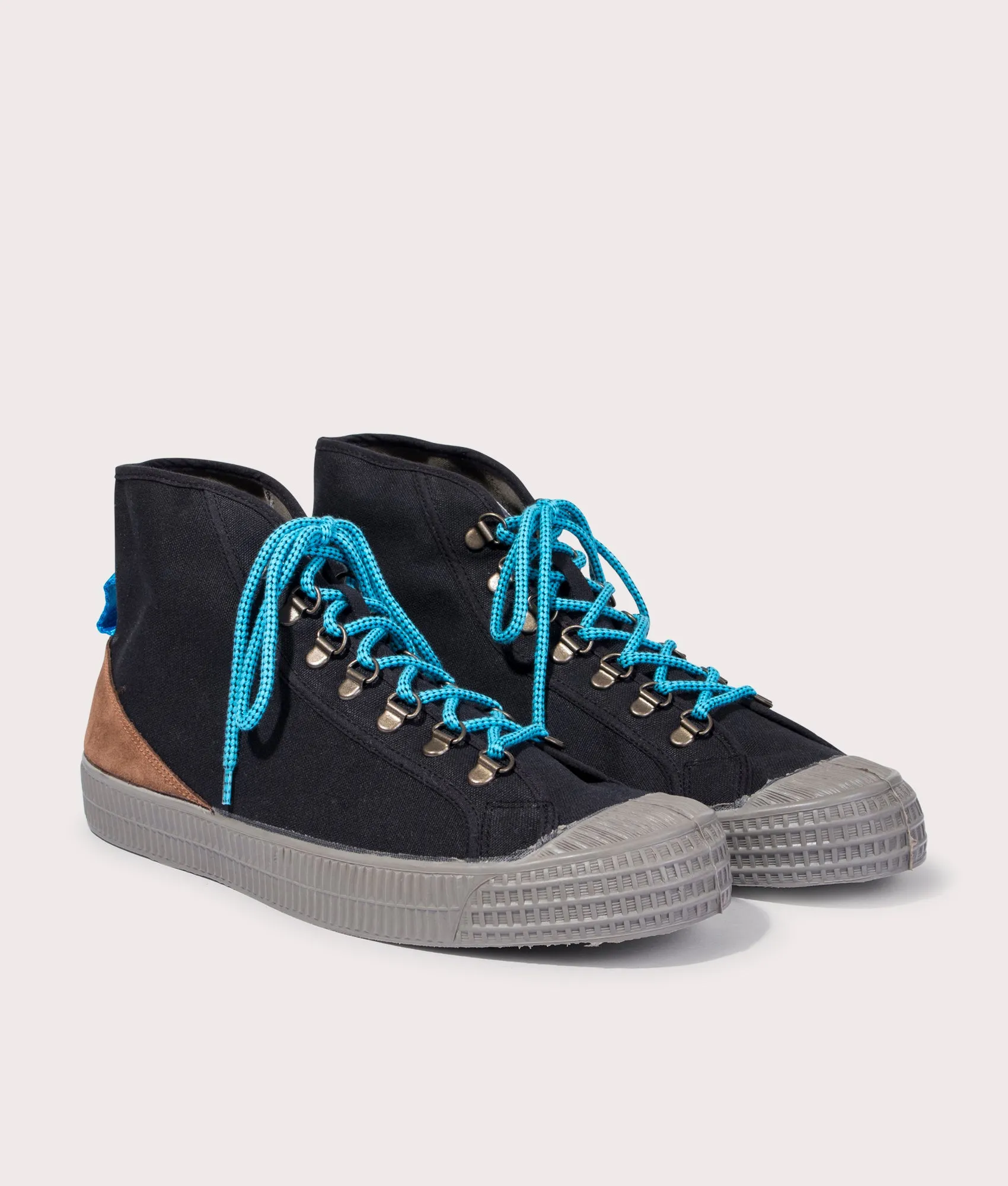 Star Dribble Hiker Sneaker