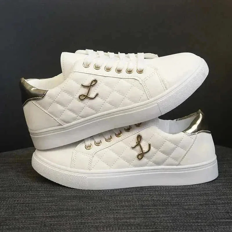 Womens white Sneakers: Fashionable Breathable white platform sneakers